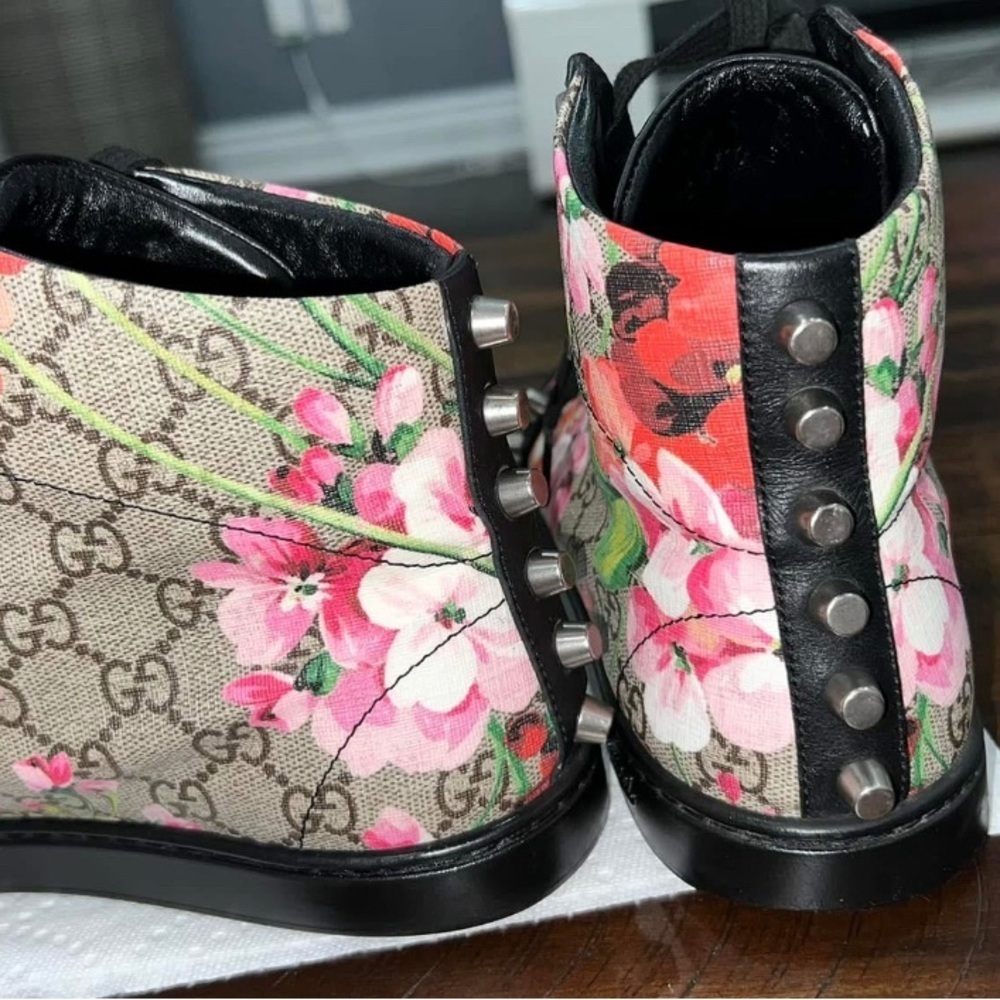 Authentic Gucci Monogram High-Top Sneakers SZ 40 - Picture 8 of 16